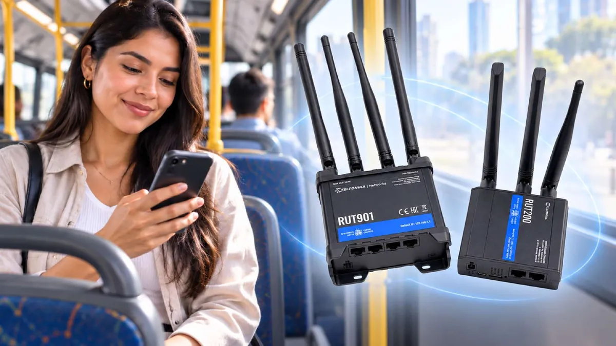 Pasajera conectada al WiFi del autobús gracias al router 4G de Busae